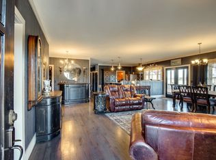 188 W Piney Rd, Dickson, TN 37055