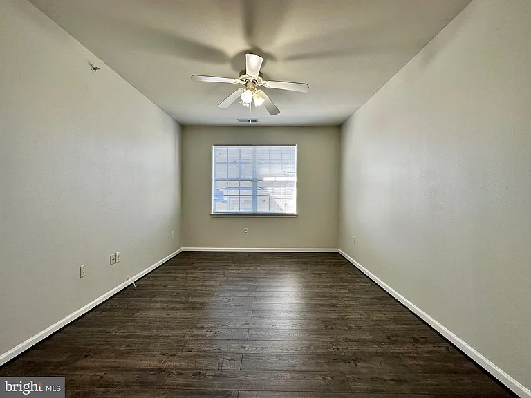 12925 Centre Park Cir #405 — Photo 15