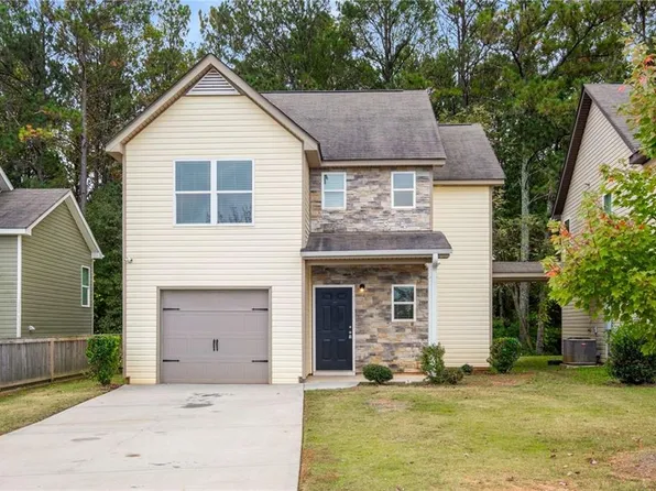 639 Carlton Pointe Dr, Palmetto, GA 30268