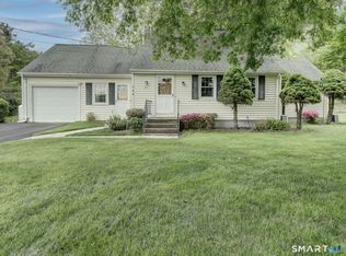152 Middle St, Middletown, CT 06457