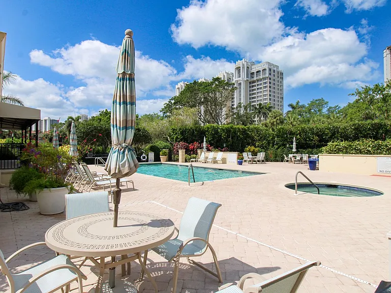 7024 Pelican Bay Blvd #F-504 — Photo 64