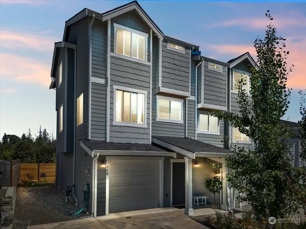 958 NW Highgarden Drive, Bremerton, WA 98311