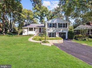 7117 Marine Dr, Alexandria, VA 22307
