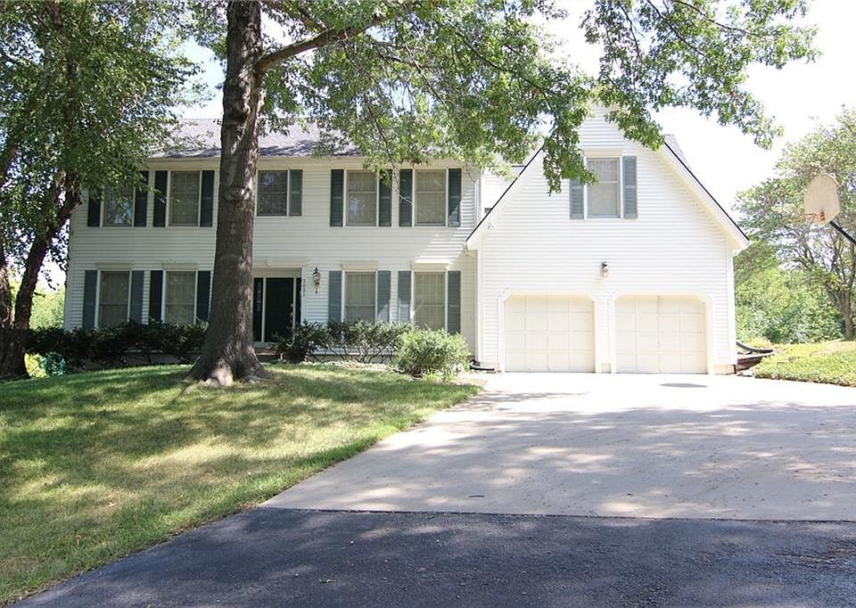 1st image of 3031 S 63rd St