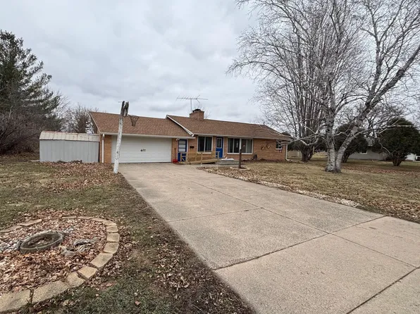 607 1st St NE, Buffalo, MN 55313