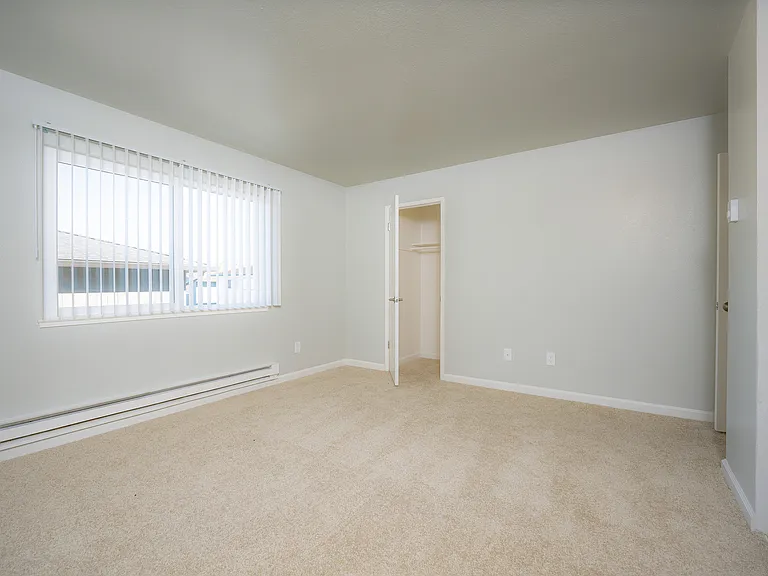3040 Sunset UNIT#15 1bed1