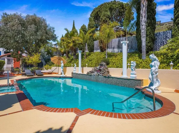 4770 Jellett St, San Diego, CA 92110