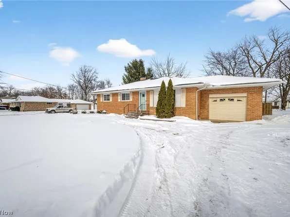 13838 Whitney Rd, Strongsville, OH 44136