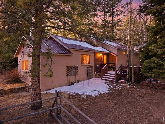 2nd image of 2476 Riverside Dr