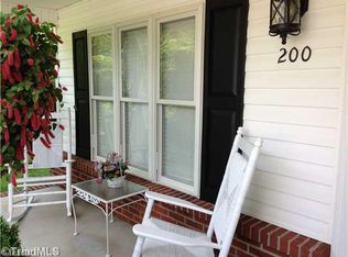 1601 S Main St, Mount Airy, NC 27030