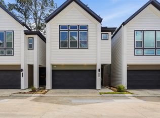 1113 Highland Square Ln, Houston, TX 77091