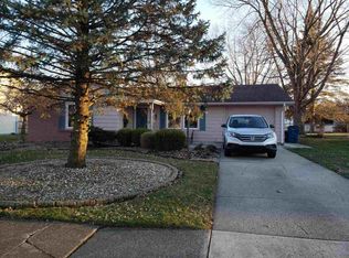 1720 Berwick Ln, New Haven, IN 46774