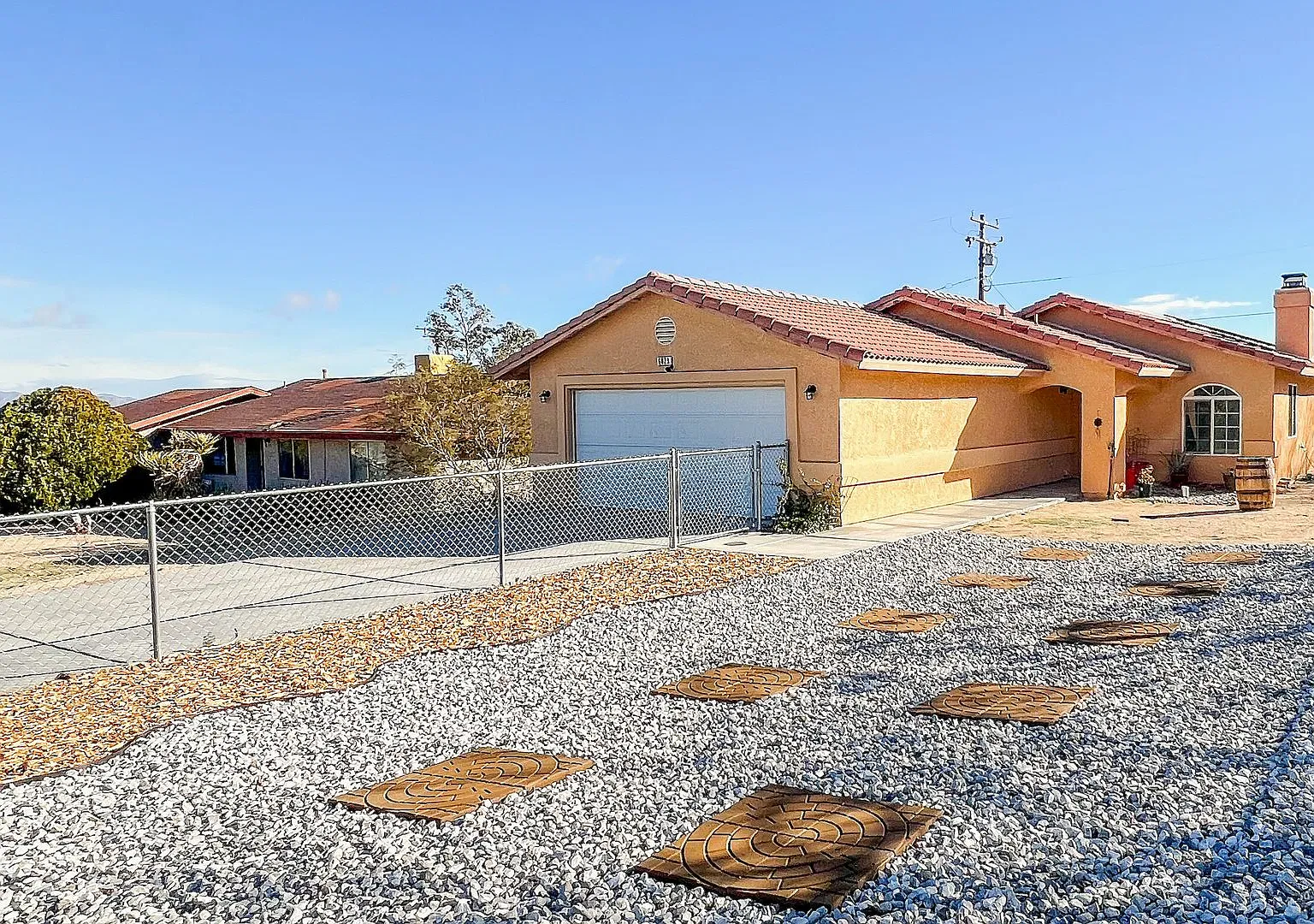 3 Bedroom in Desirable Indian Cove Neighborhood — Photo 1