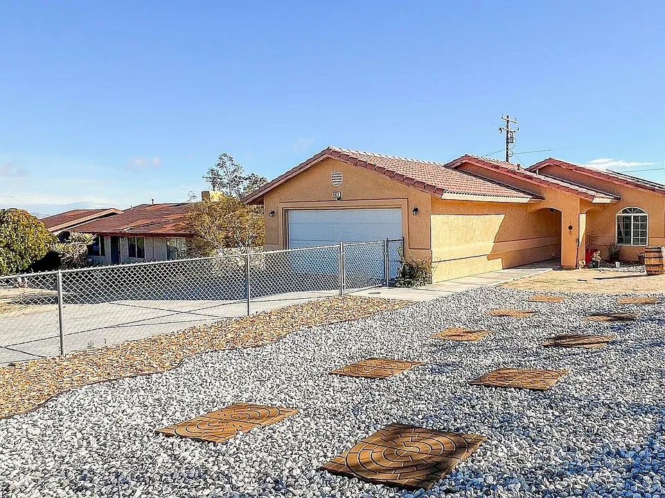 6829 Quail Spring Ave
