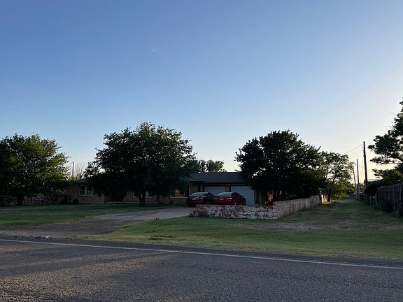 2nd image of 605 Spade Hwy