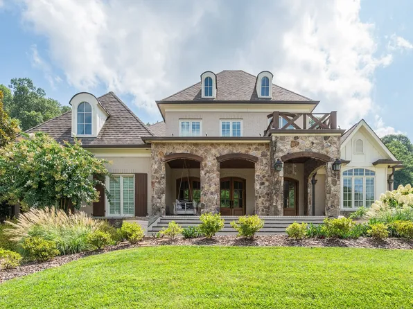 835 Windstone Blvd, Brentwood, TN 37027