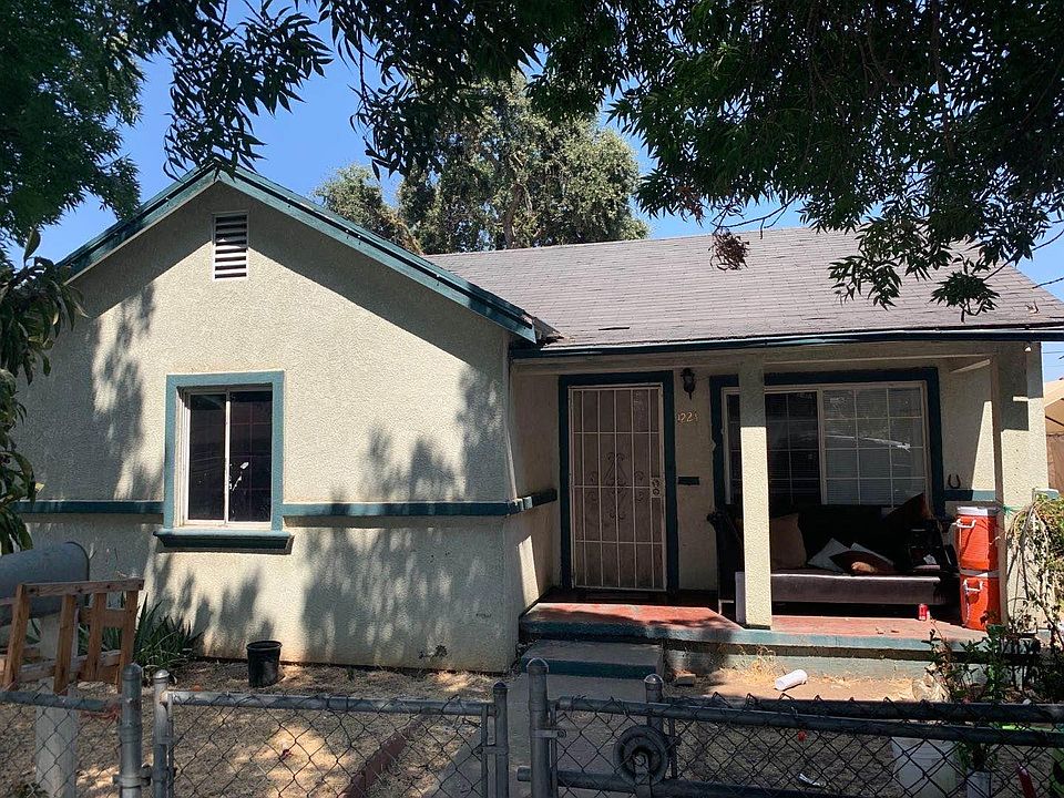 1st image of 1224 School Ave