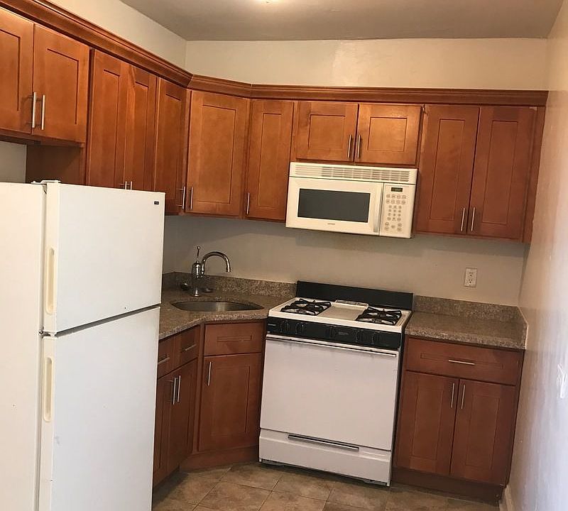 2nd image of 574 Rogers Ave APT 2F