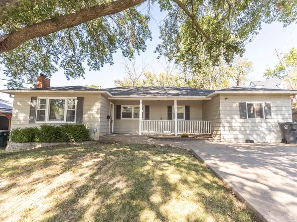 515 Gilman St, Moberly, MO 65270