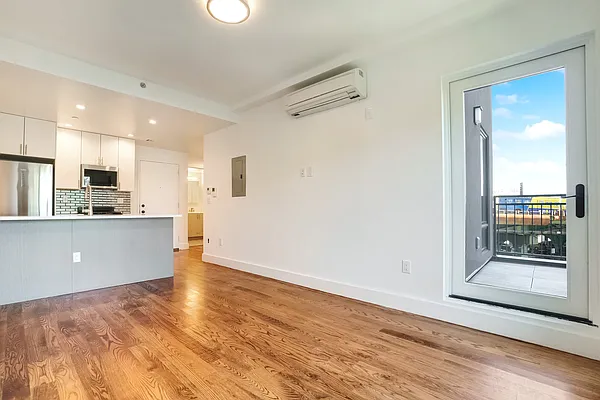 Rented by Elegran | media 9