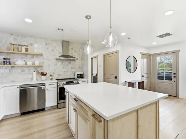 950 S Glendale St W, Salt Lake City, UT 84104