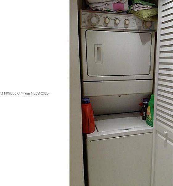 2nd image of 15721 SW 137th Ave APT 106