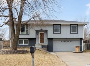 6758 S 154th St, Omaha, NE 68137