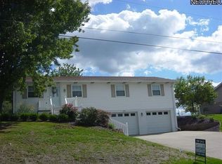 2991 Kingsridge Rd, East Liverpool, OH 43920