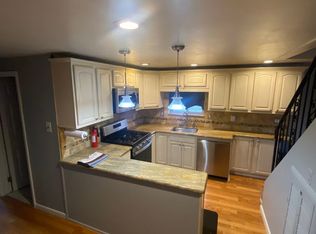 233 S State Rd, Upper Darby, PA 19082