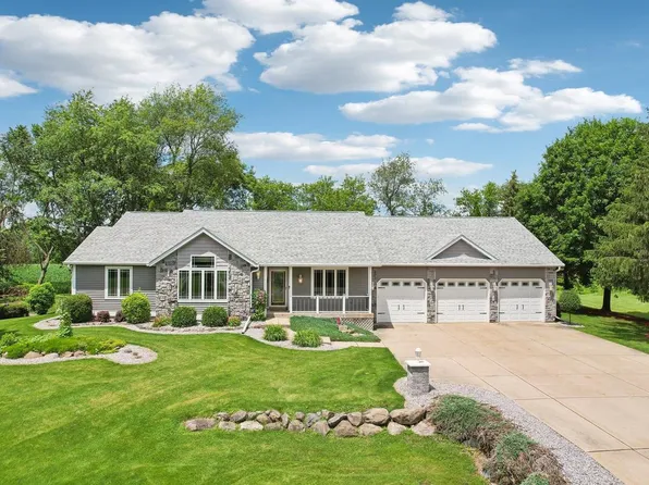 6279 Fox Run, Sun Prairie, WI 53590