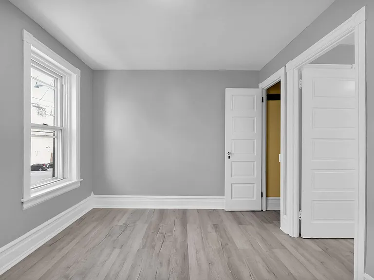622.5 N Silk St — Photo 9