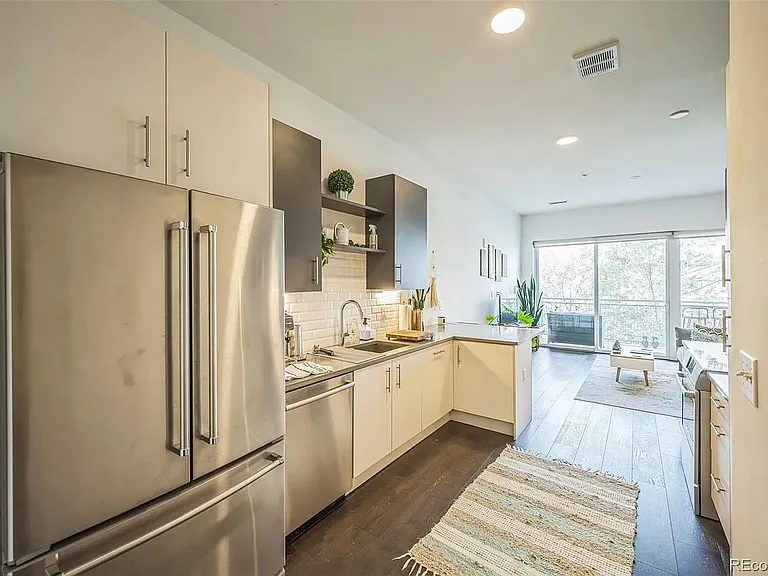 2525 Arapahoe St #213 — Photo 7
