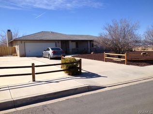 13496 Deerwood Rd, Apple Valley, CA 92308