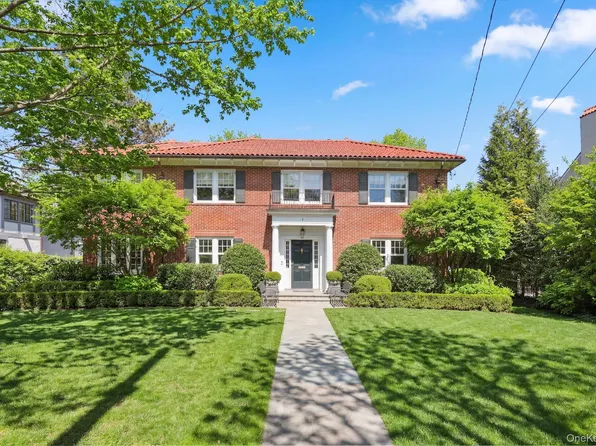 9 Sunnybrae Place, Bronxville, NY 10708