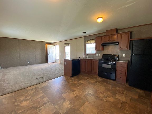 2nd image of 3440 Creekside Blvd #303
