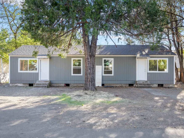 128-130 Onyx St, Eagle Pt, OR 97524