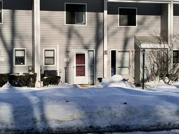 555 Russell Rd APT C13, Westfield, MA 01085