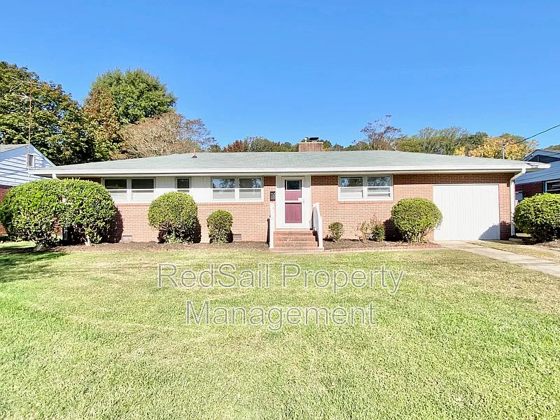 11 Dimmock Ave