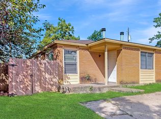 1600 Elizabeth Cir #B, Bryan, TX 77802