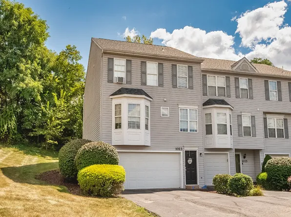 1023 Royal Dr N, Canonsburg, PA 15317