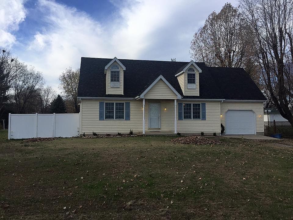 1st image of 503 Stinson Dr