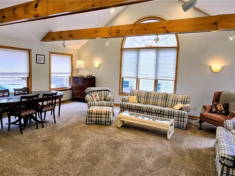 315 Laurens St — Photo 10