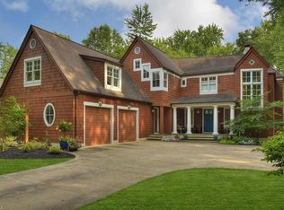 31021 Lincoln Rd, Westlake, OH 44145