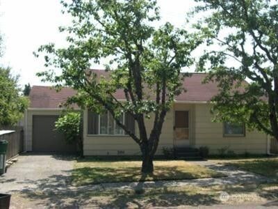 905 NE 114th Street, Seattle, WA, 98125