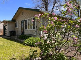 430 Frost Dr, Lincoln, NE 68510