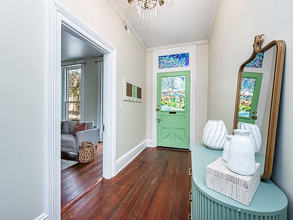 5th image of 108 N Harrison St