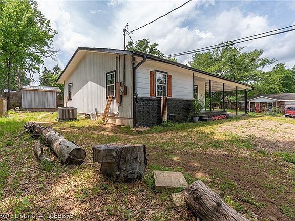 4th image of 602 Cartwright St