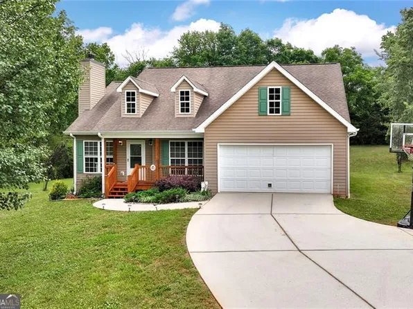 1044 Lothridge Rd, Cleveland, GA 30528