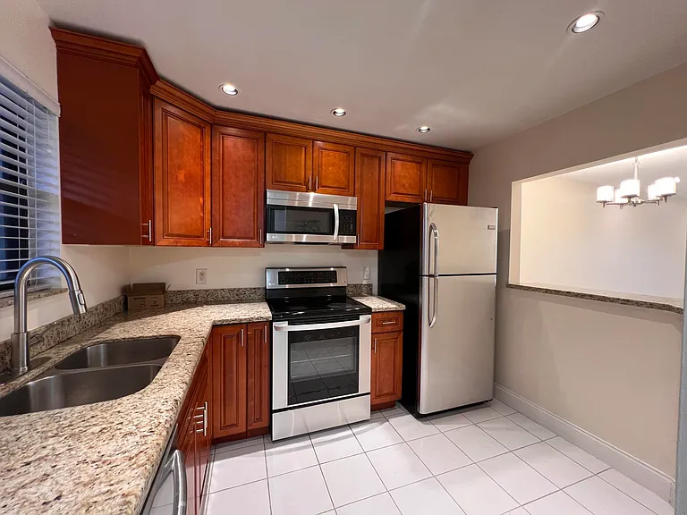 21911 Lake Forest Cir #206 — Photo 3