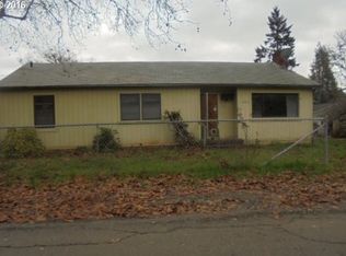1235 NE Peach Ave, Myrtle Creek, OR 97457